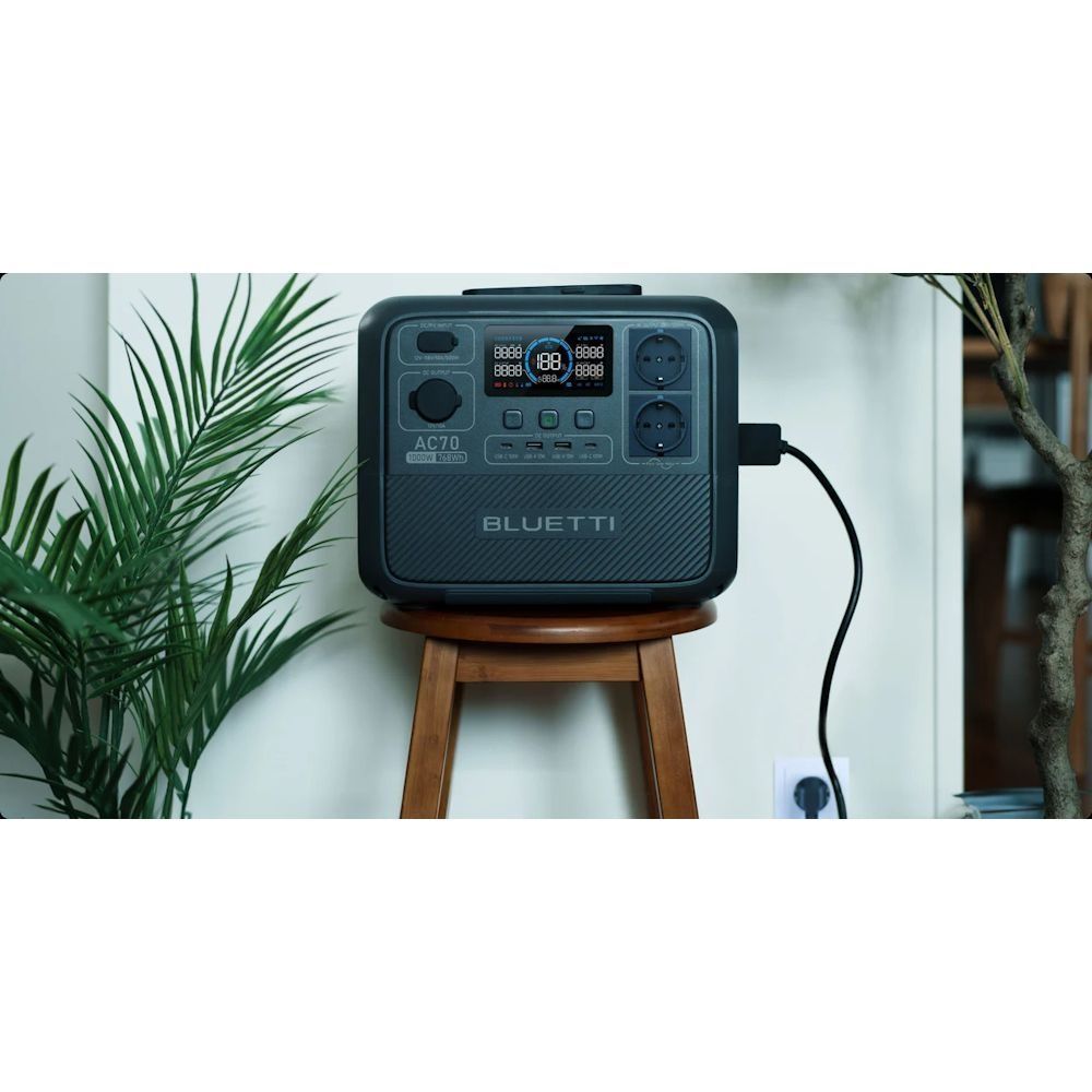 Зарядна станція BLUETTI AC70 1000W, 768W/H