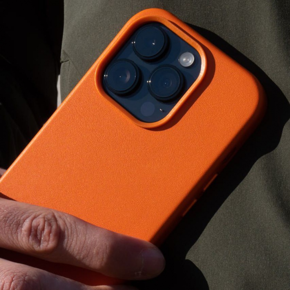 Чохол WAVE Premium Leather Edition Case with MagSafe iPhone 14 Pro (orange) 38362